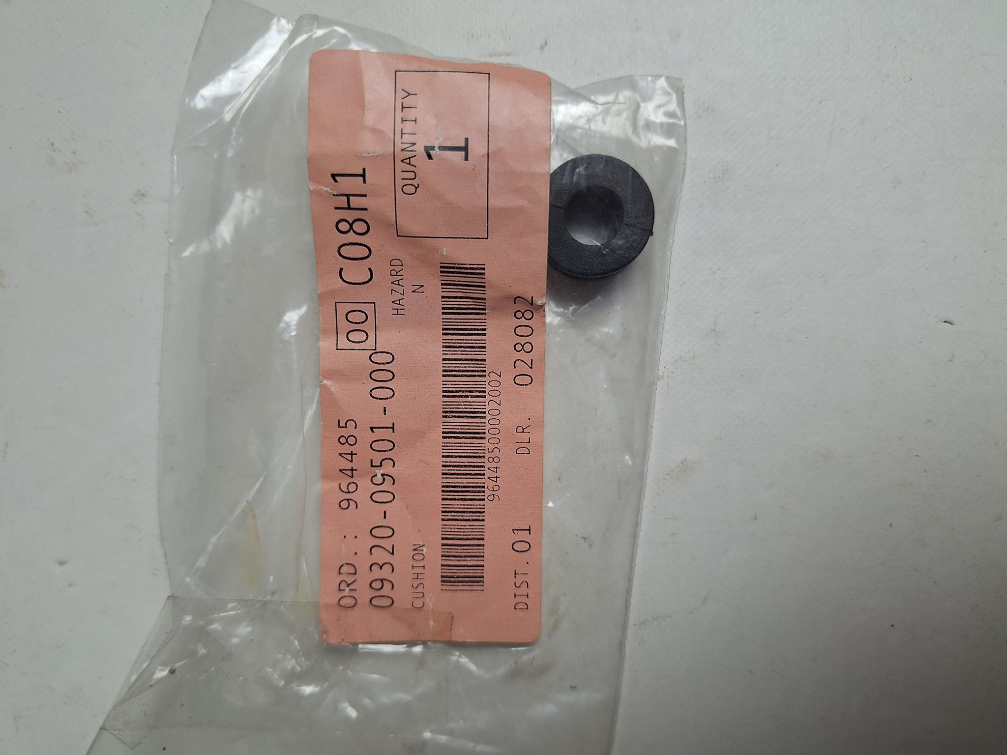 Bild von SUZUKI DAEMPFER 09320-09501